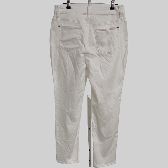 CHICO’S SO SLIMMING GIRLFRIEND SLIM LEG CROP WHITE STRETCHY JEANS WITH POCKETS - Picture 13 of 16